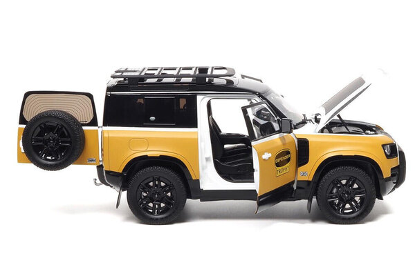 Land Rover Land Rover Defender 90 Trophy Edition 2023 - 1:18 - Almost Real