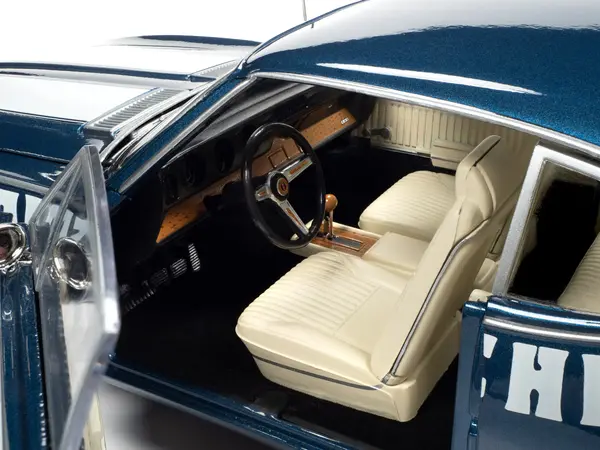 Oldsmobile Oldsmobile 442 W-30 1969 - 1:18 - Auto World Oldsmobile Oldsmobile 442 W-30 1969 - 1:18 - Auto World