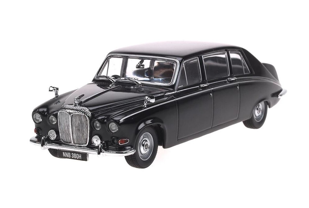 Daimler Daimler DS420 Limousine - 1:43 - Oxford Daimler Daimler DS420 Limousine - 1:43 - Oxford