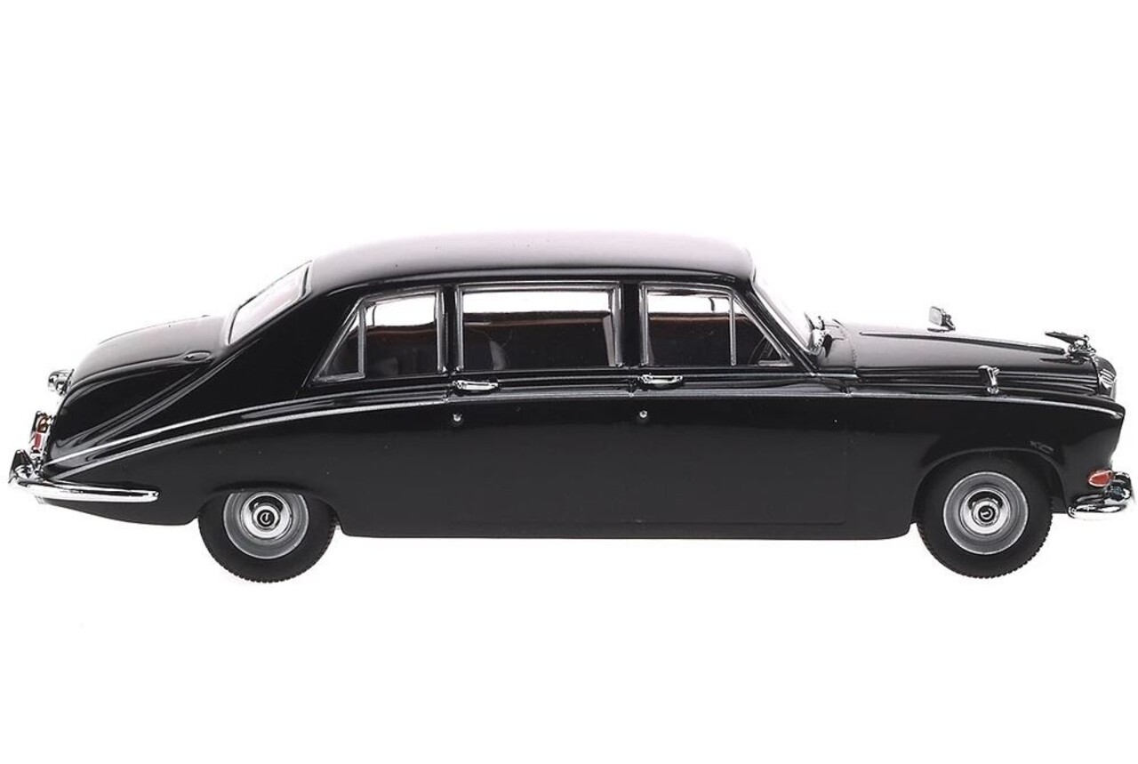 Daimler Daimler DS420 Limousine - 1:43 - Oxford Daimler Daimler DS420 Limousine - 1:43 - Oxford