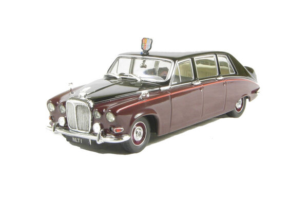 Daimler Daimler DS420 (Queen Mother) - 1:43 - Oxford Daimler Daimler DS420 (Queen Mother) - 1:43 - Oxford