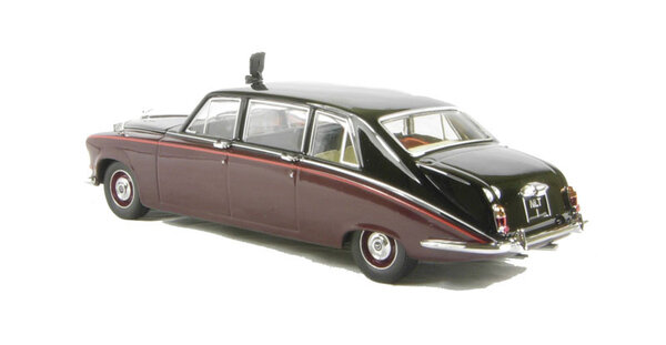 Daimler Daimler DS420 (Queen Mother) - 1:43 - Oxford Daimler Daimler DS420 (Queen Mother) - 1:43 - Oxford