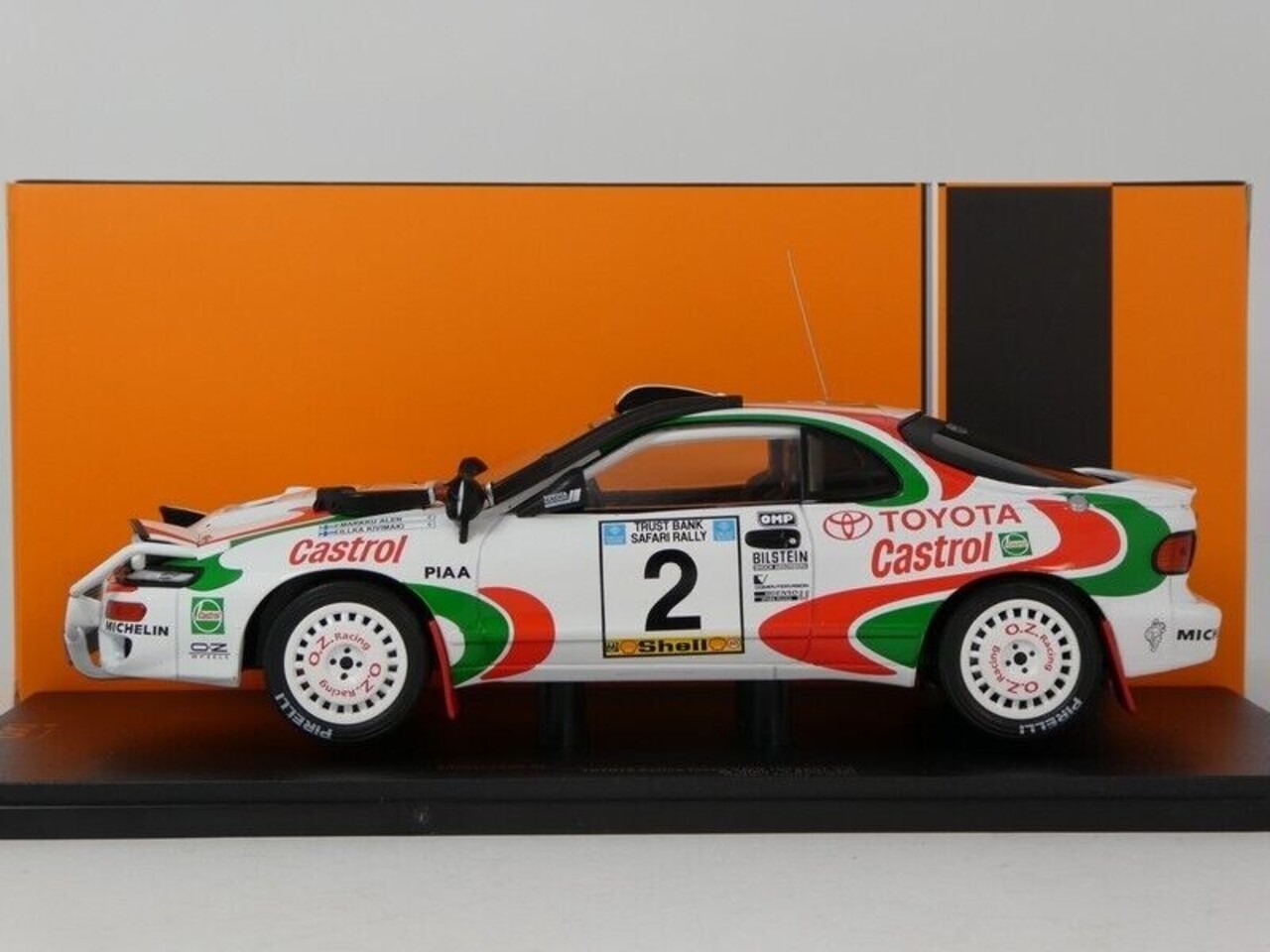 Toyota Toyota Celica Turbo 4WD #2 (ST185) Castrol Rally WM Safari Rally 1993 - 1:18 - IXO Models   - Copy - Copy