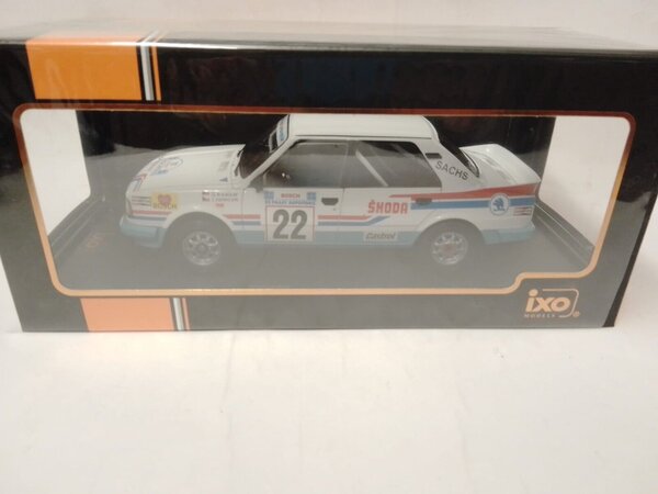 Skoda Skoda 130 LR #22 Rally WM Rally Acropolis 1986 - 1:18 - IXO Models Skoda Skoda 130 LR #22 Rally WM Rally Acropolis 1986 - 1:18 - IXO Models