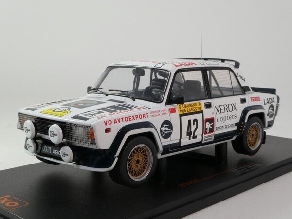 Lada Lada 2105 VFTS #42 (Night Version) Rally WM 1000 Lakes Rally 1984 - 1:18 - IXO Models Lada Lada 2105 VFTS #42 (Night Version) Rally WM 1000 Lakes Rally 1984 - 1:18 - IXO Models