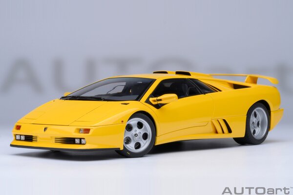 Lamborghini Lamborghini Diablo SE30 Jota - 1:18 - AUTOart Lamborghini Lamborghini Diablo SE30 Jota - 1:18 - AUTOart