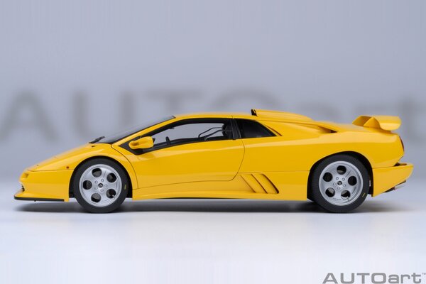 Lamborghini Lamborghini Diablo SE30 Jota - 1:18 - AUTOart Lamborghini Lamborghini Diablo SE30 Jota - 1:18 - AUTOart