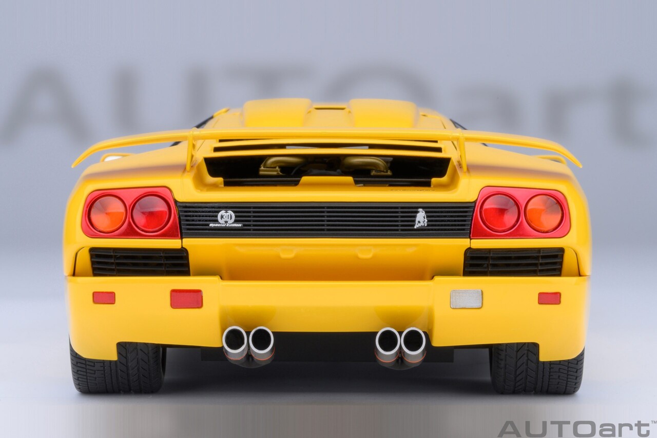 Lamborghini Lamborghini Diablo SE30 Jota - 1:18 - AUTOart Lamborghini Lamborghini Diablo SE30 Jota - 1:18 - AUTOart