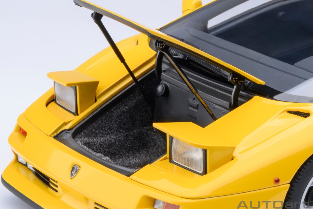 Lamborghini Lamborghini Diablo SE30 Jota - 1:18 - AUTOart Lamborghini Lamborghini Diablo SE30 Jota - 1:18 - AUTOart
