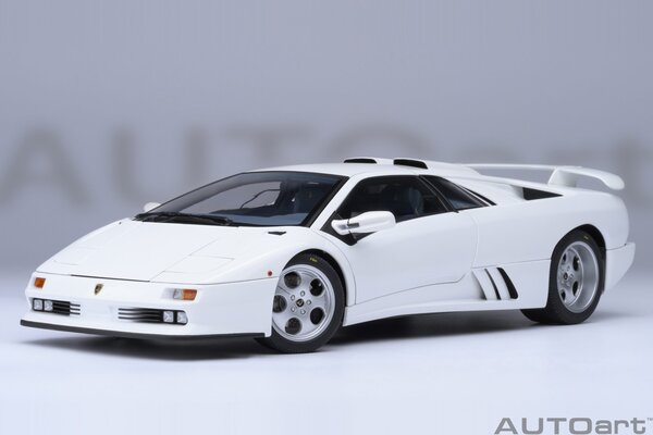 Lamborghini Lamborghini Diablo SE30 Jota - 1:18 - AUTOart Lamborghini Lamborghini Diablo SE30 Jota - 1:18 - AUTOart