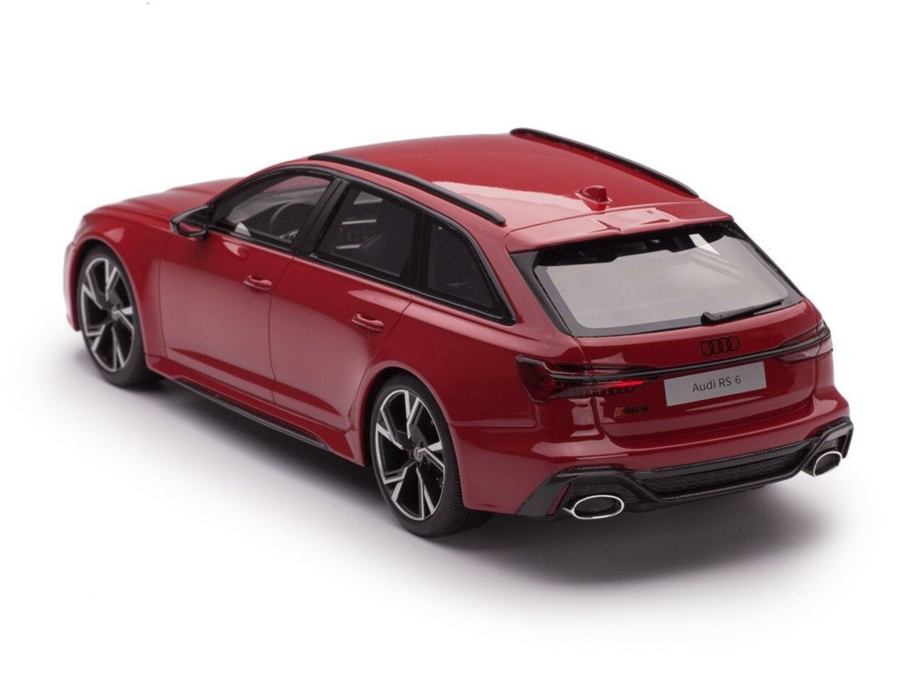 Audi Audi RS 6 Avant - 1:18 - Top Speed Audi Audi RS 6 Avant - 1:18 - Top Speed