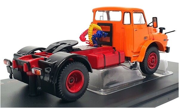 MAN MAN 19.280 H Tractor 4x2 1971 - 1:43 - IXO Models MAN MAN 19.280 H Tractor 4x2 1971 - 1:43 - IXO Models