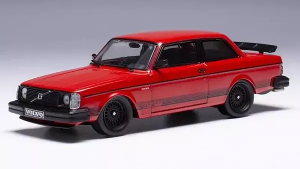 Volvo Volvo 242 Custom 1980 - 1:43 - IXO Models