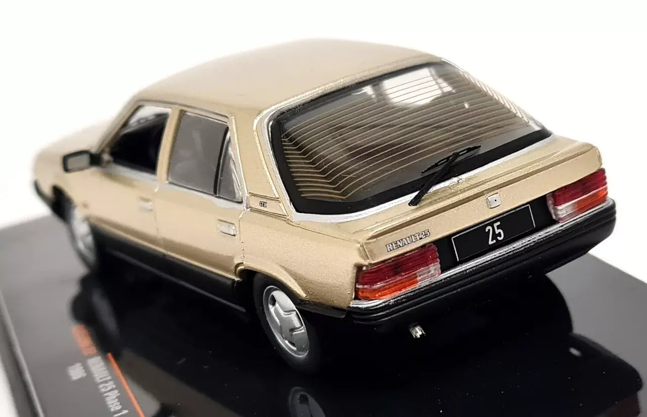 Renault Renault 25 Phase 1 1986 - 1:43 - IXO Models Renault Renault 25 Phase 1 1986 - 1:43 - IXO Models