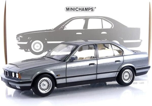 BMW BMW 535i (E34) 1988 - 1:18 - Minichamps BMW BMW 535i (E34) 1988 - 1:18 - Minichamps