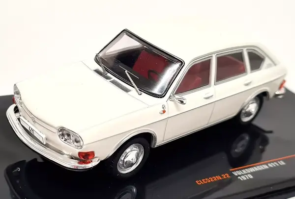 Volkswagen VW 411 LE 1970 - 1:43 - IXO Models