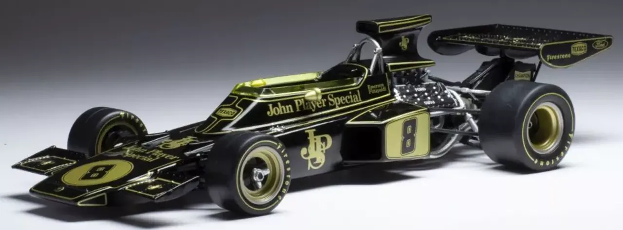 Formule 1 Lotus 72D #8 'John Player special' GP Great Britain 1972 - 1:24 - IXO Models