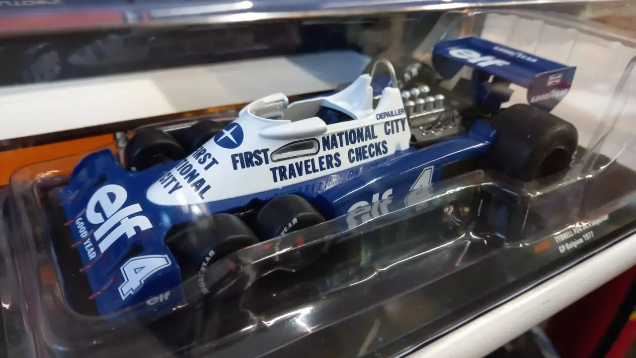 Formule 1 Tyrrell P34 Elf Ford #4 GP Belgium 1977 - 1:24 - IXO Models Formule 1 Tyrrell P34 Elf Ford #4 GP Belgium 1977 - 1:24 - IXO Models