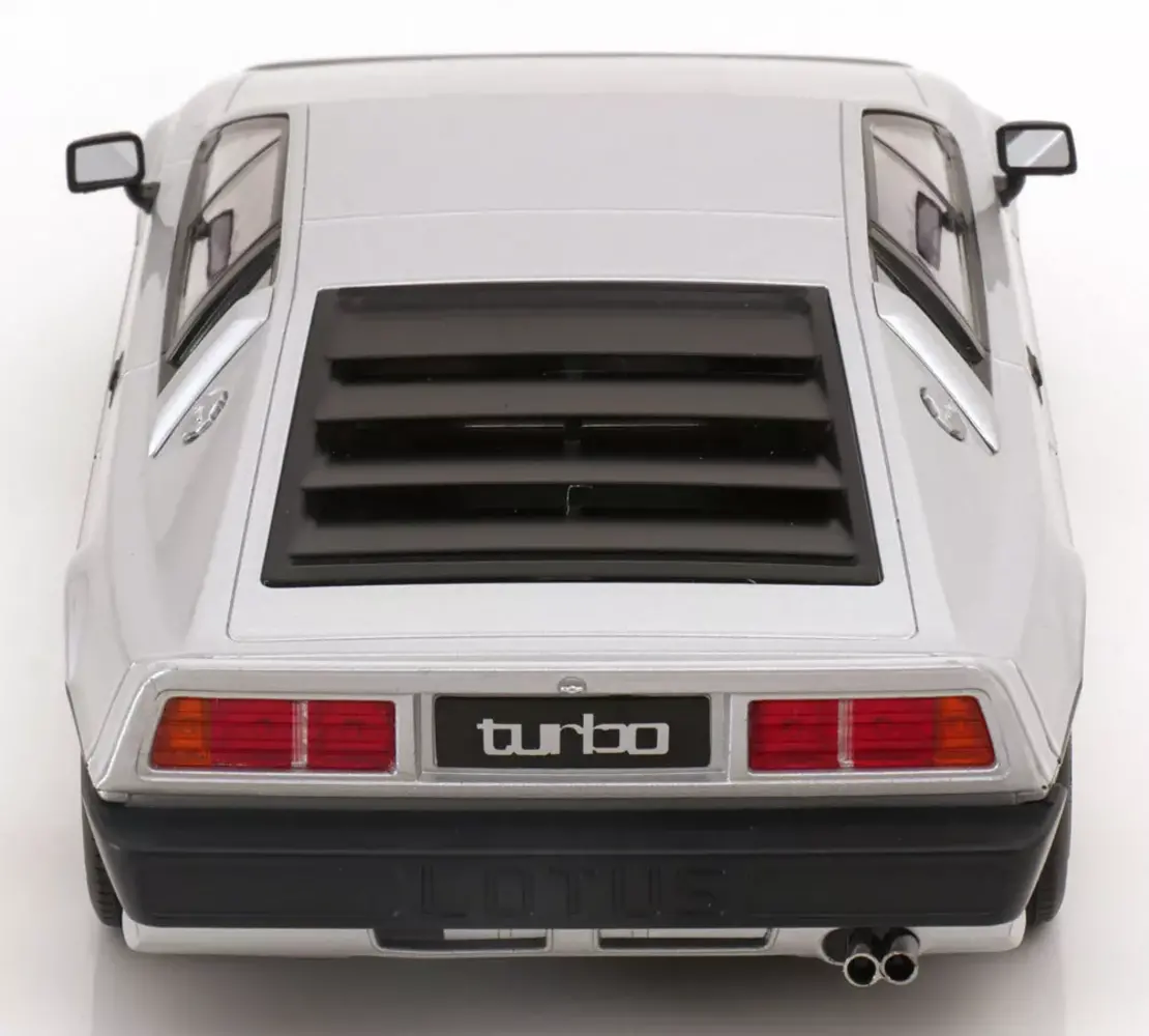 BMW Lotus Esprit Turbo 1981 - 1:18 - KK Scale BMW Lotus Esprit Turbo 1981 - 1:18 - KK Scale