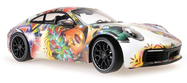 Porsche Porsche 911 Carrera 4S Flower Design 2019 - 1:18 - Minichamps