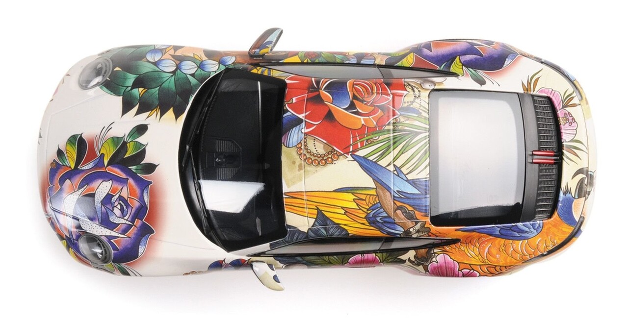 Porsche Porsche 911 Carrera 4S Flower Design 2019 - 1:18 - Minichamps