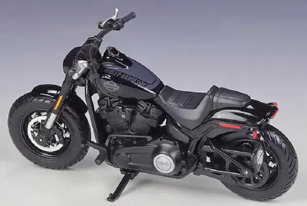 Harley Davidson Harley Davidson Fat Bob 114 2022 - 1:18 - Maisto Harley Davidson Harley Davidson Fat Bob 114 2022 - 1:18 - Maisto