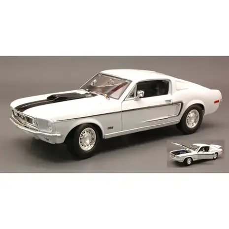 Ford Ford Mustang GT Cobra Jet 1968 - 1:18 - Maisto Ford Ford Mustang GT Cobra Jet 1968 - 1:18 - Maisto