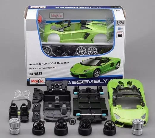 Lamborghini Lamborghini Aventador LP 700-4 Roadster (Kit) - 1:24 - Maisto