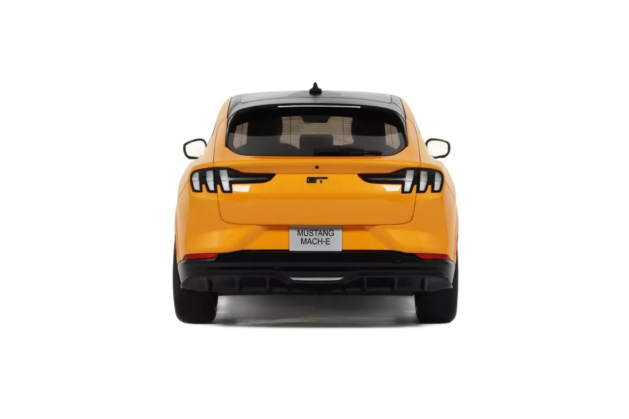 Ford Ford Mustang Mach-E GT Performance - 1:18 - Otto Mobile Models