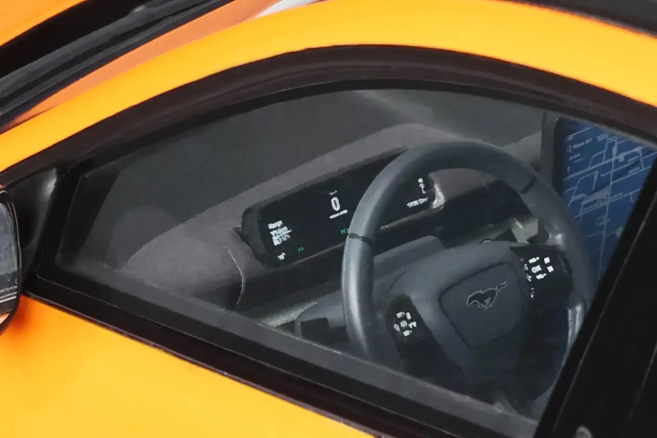 Ford Ford Mustang Mach-E GT Performance - 1:18 - Otto Mobile Models