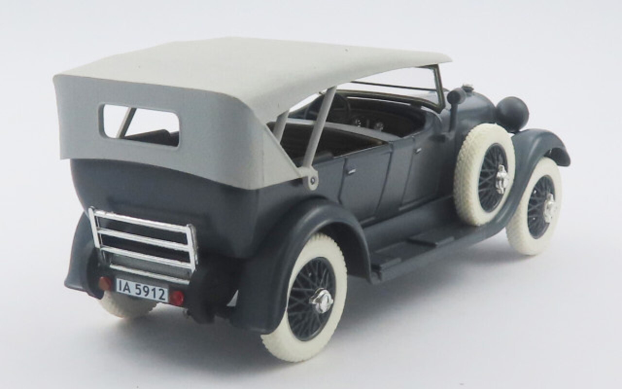 Mercedes-Benz Mercedes-Benz 11/40 Cabriolet Closed 1924 + Figure Hitler - 1:43 - Rio Mercedes-Benz Mercedes-Benz 11/40 Cabriolet Closed 1924 + Figure Hitler - 1:43 - Rio