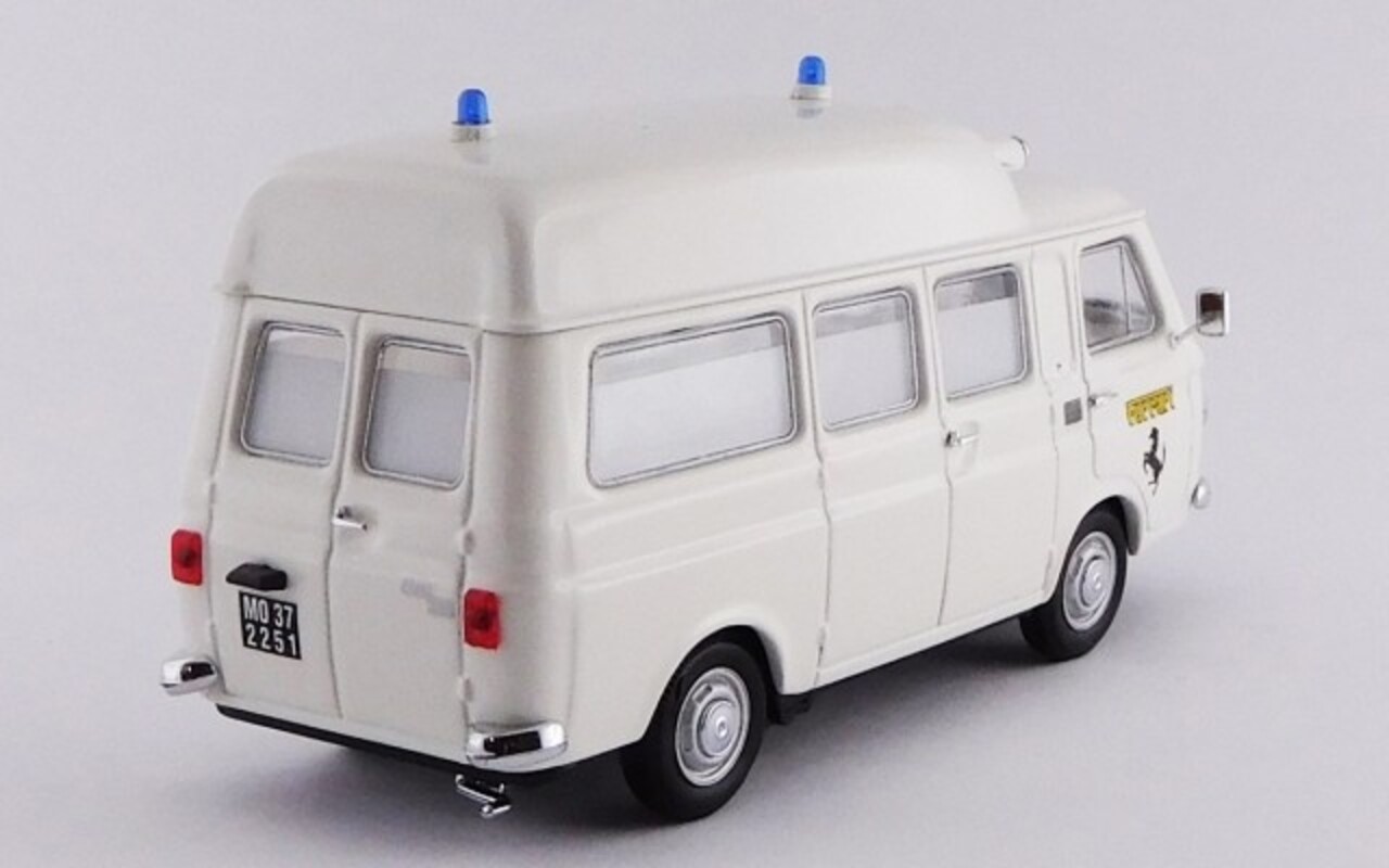 Fiat Fiat 238 High Roof Ambulance Ferrari Fiorano 1972 - 1:43 - Rio Fiat Fiat 238 High Roof Ambulance Ferrari Fiorano 1972 - 1:43 - Rio