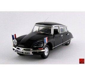 Citroen Citroen DS 21 Presidential Car 1974 'Giscard D'Estaing'  - 1:43 - Rio Citroen Citroen DS 21 Presidential Car 1974 'Giscard D'Estaing'  - 1:43 - Rio