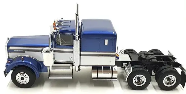Kenworth Kenworth W900 Tractor 6x4 1989 - 1:18 - Road Kings Kenworth Kenworth W900 Tractor 6x4 1989 - 1:18 - Road Kings