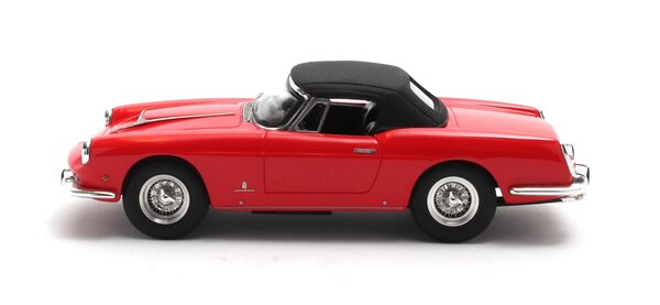 Ferrari Ferrari 400 Superamerica Pininfarina Cabriolet Closed 1960 - 1:43 - Matrix Scale Models Ferrari Ferrari 400 Superamerica Pininfarina Cabriolet Closed 1960 - 1:43 - Matrix Scale Models