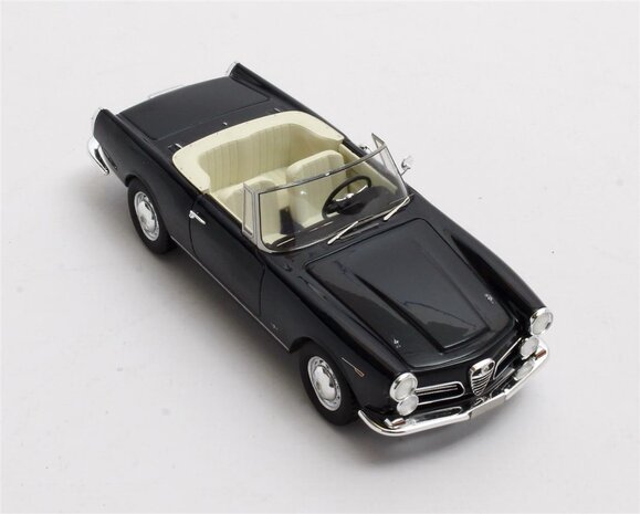 Alfa Romeo Alfa Romeo 2600 Spider Cabriolet Open 1962-1965 - 1:43 - Matrix Scale Models Alfa Romeo Alfa Romeo 2600 Spider Cabriolet Open 1962-1965 - 1:43 - Matrix Scale Models