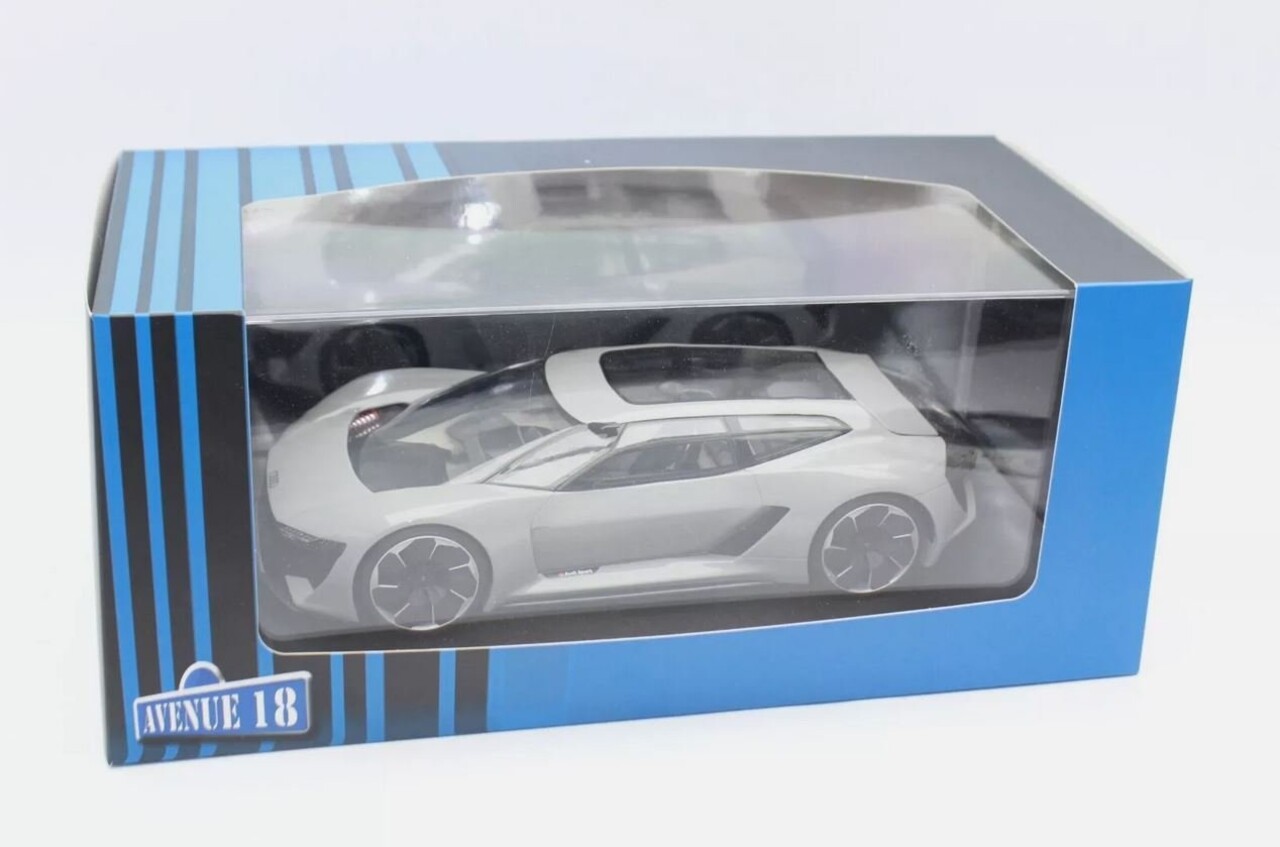 Autocult 1/18 アウディ PB18 e-tron AVENUE REVIEW: Avenue18 Audi PB18 e-tron Concept • DiecastSociety.com