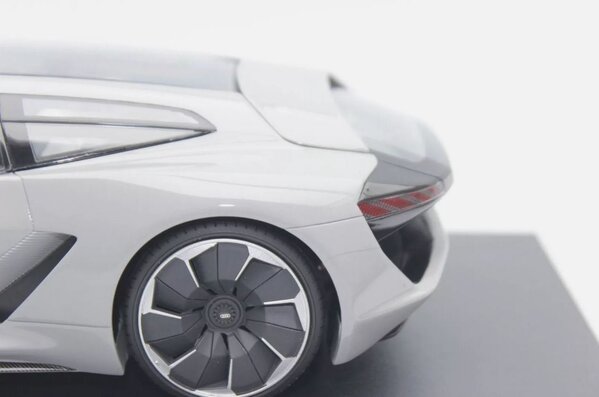 Audi Audi PB18 e-tron - 1:18 - Avenue 18 (by AutoCult)