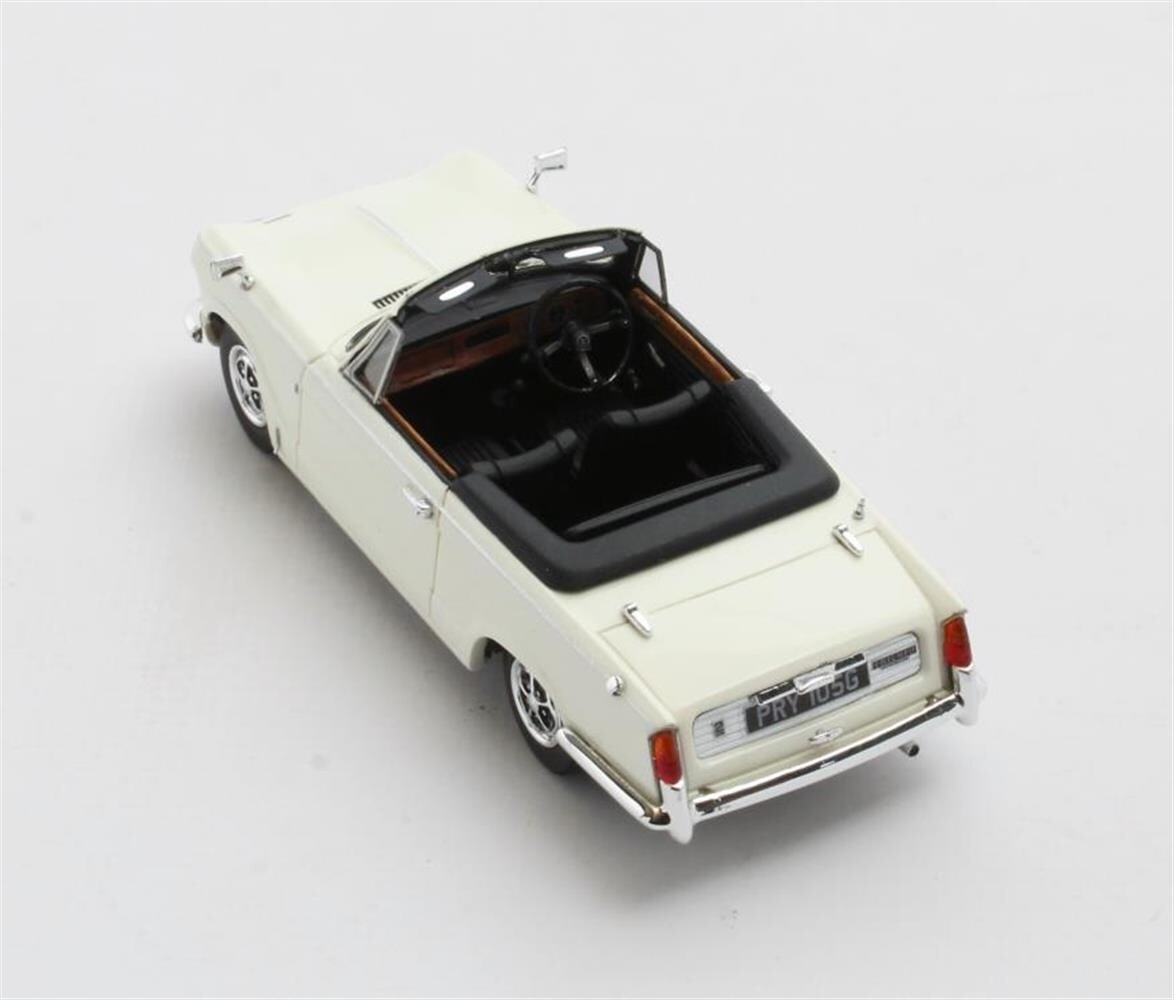 Triumph Triumph Vitesse MKII Cabriolet 1968-1971 - 1:43 - Matrix Scale Models Triumph Triumph Vitesse MKII Cabriolet 1968-1971 - 1:43 - Matrix Scale Models