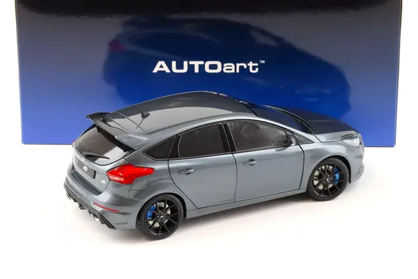 Ford Ford Focus RS 2016 - 1:18 - AUTOart