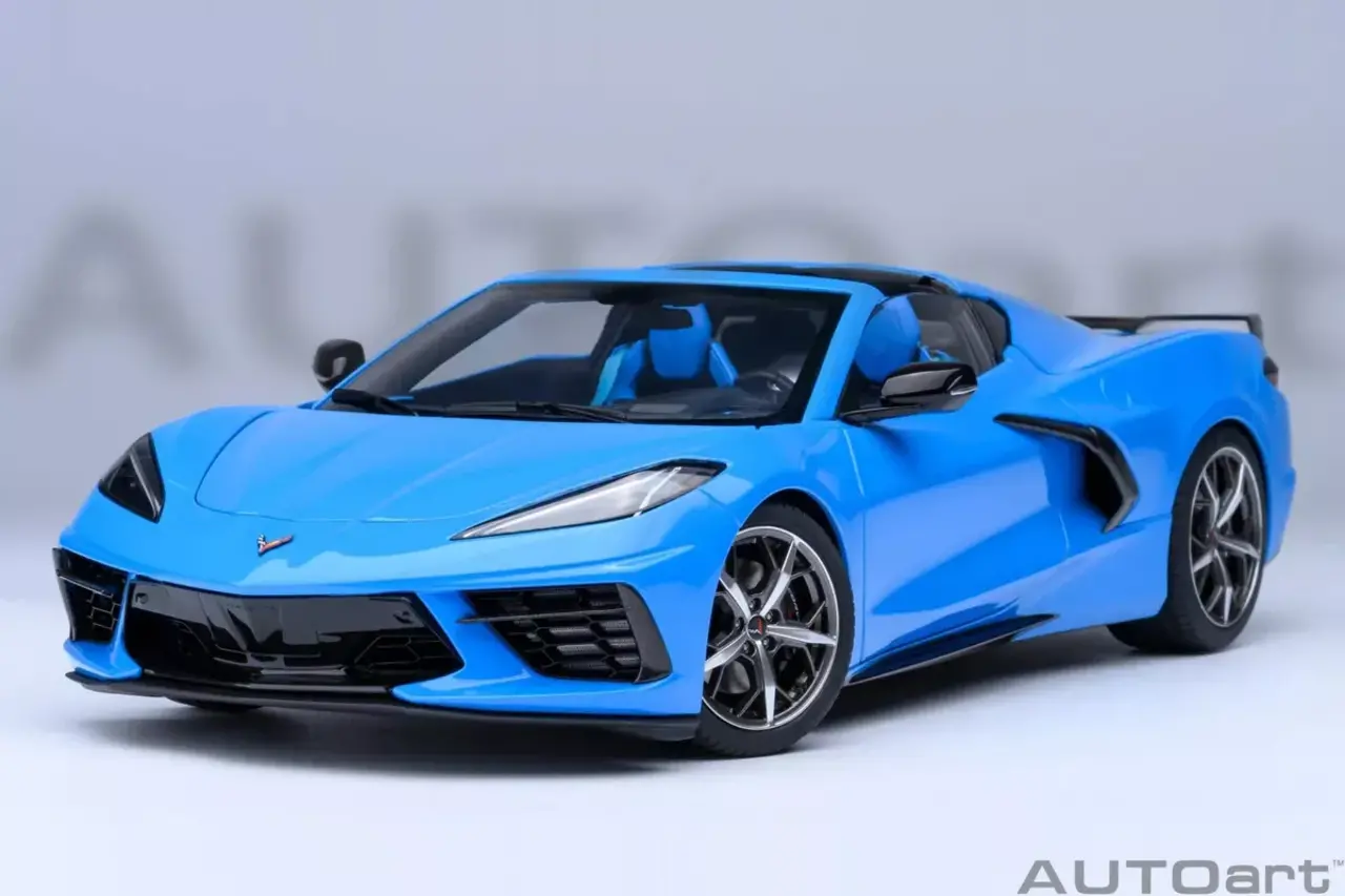 Chevrolet Chevrolet Corvette C8 Stingray Z51 2020 - 1:18 - AUTOart Chevrolet Chevrolet Corvette C8 Stingray Z51 2020 - 1:18 - AUTOart