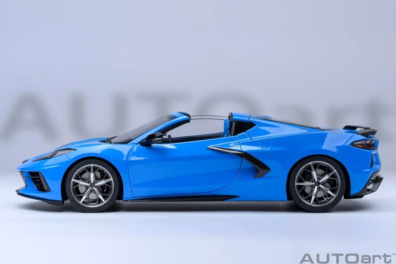Chevrolet Chevrolet Corvette C8 Stingray Z51 2020 - 1:18 - AUTOart Chevrolet Chevrolet Corvette C8 Stingray Z51 2020 - 1:18 - AUTOart