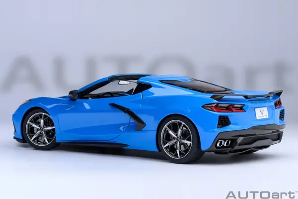 Chevrolet Chevrolet Corvette C8 Stingray Z51 2020 - 1:18 - AUTOart Chevrolet Chevrolet Corvette C8 Stingray Z51 2020 - 1:18 - AUTOart