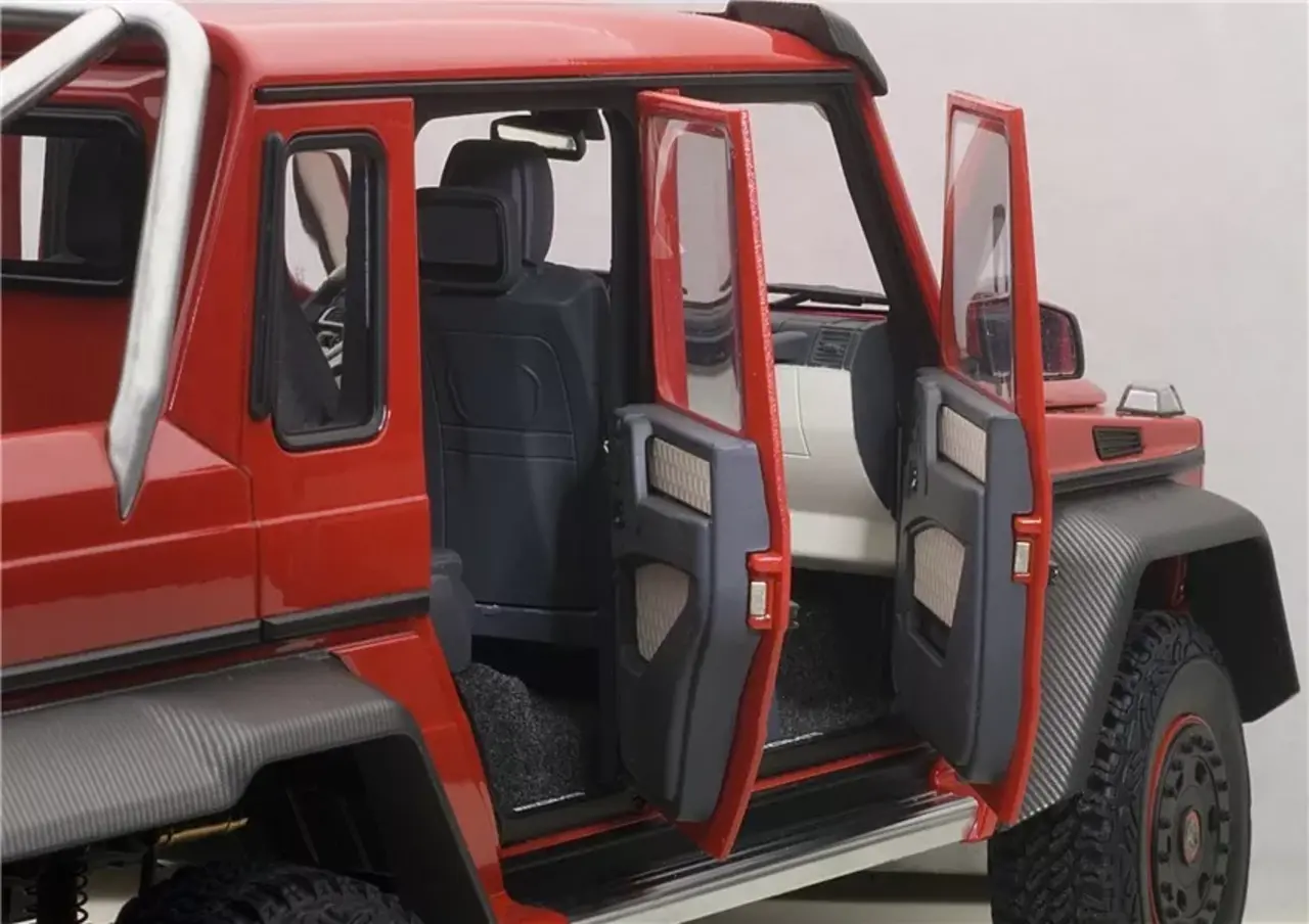 Mercedes-Benz Mercedes-Benz G63 AMG 6x6 - 1:18 - AUTOart Mercedes-Benz Mercedes-Benz G63 AMG 6x6 - 1:18 - AUTOart