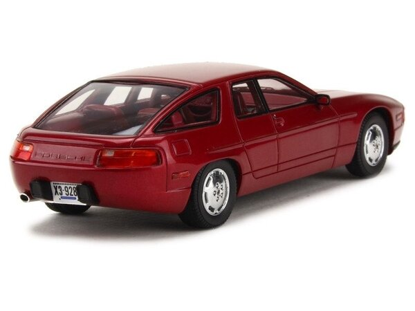 Porsche Porsche 928 Custom Factory 4 door Sedan 1986 - 1:43 - KESS Porsche Porsche 928 Custom Factory 4 door Sedan 1986 - 1:43 - KESS