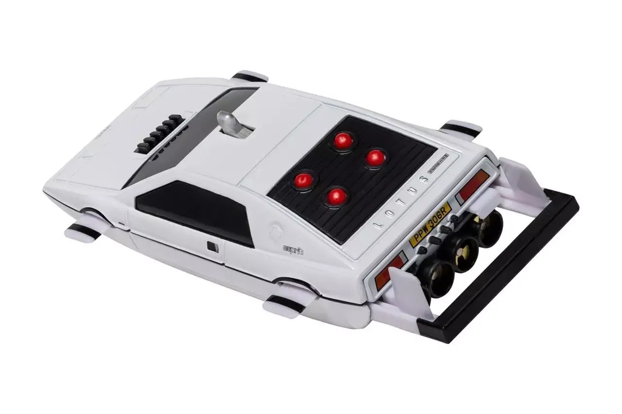 Lotus Lotus Esprit 1977 007 James Bond 'The Spy Who Loved Me'  - 1:36  - Corgi Lotus Lotus Esprit 1977 007 James Bond 'The Spy Who Loved Me'  - 1:36  - Corgi