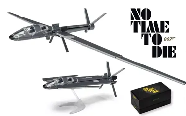 Glider Q Glider 007 James Bond 'No time To Die'  - 1:36  - Corgi