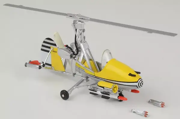 Gyrocopter Gyrocopter Little Nellie 1967 007 James Bond 'You Only Live Twice'  - 1:36  - Corgi