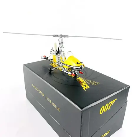 Gyrocopter Gyrocopter Little Nellie 1967 007 James Bond 'You Only Live Twice'  - 1:36  - Corgi