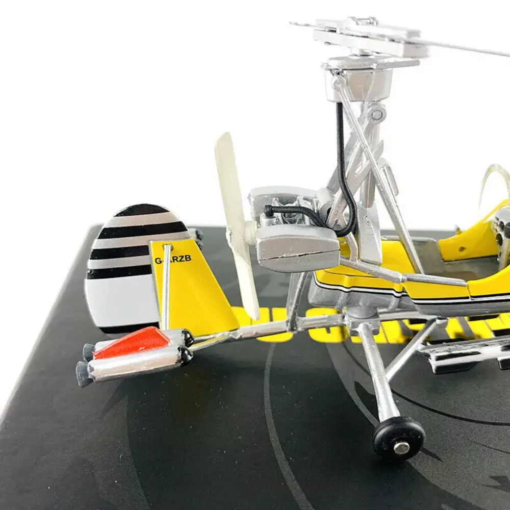 Gyrocopter Gyrocopter Little Nellie 1967 007 James Bond 'You Only Live Twice'  - 1:36  - Corgi